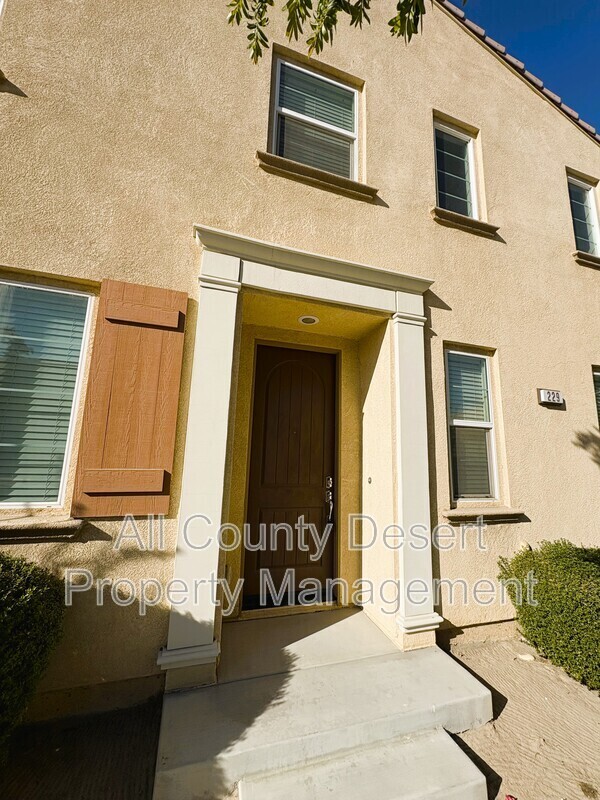 229 Paseo Animado in Palm Desert, CA - Building Photo - Building Photo