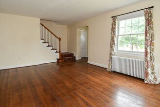 8205 Meadowbrook Ln in Chevy Chase, MD - Building Photo - Building Photo