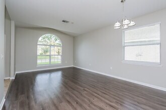 11740 Colony Lakes Blvd in New Port Richey, FL - Building Photo - Building Photo