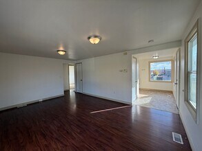 2229 W Broad Ave in Spokane, WA - Building Photo - Building Photo