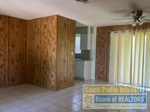 1654 Illinois St in Port Isabel, TX - Building Photo - Building Photo