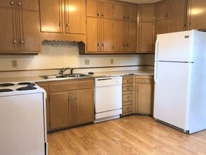 322 Pawling St, Unit 1 in Madison, WI - Foto de edificio - Building Photo