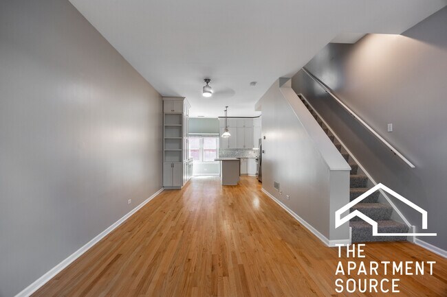 property at 855 W Erie St