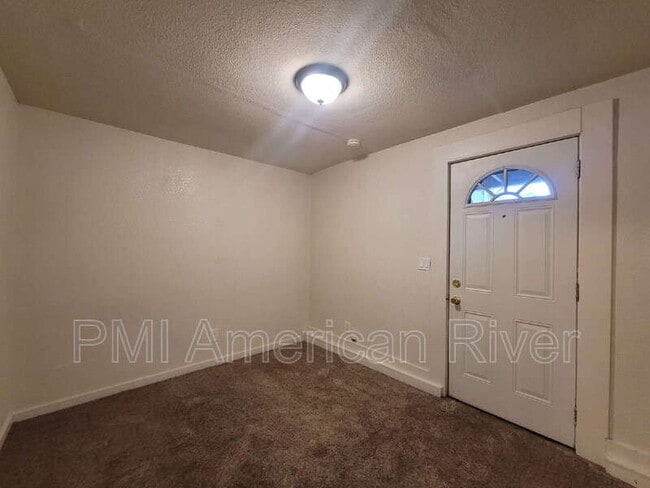 1224 V St in Sacramento, CA - Building Photo - Building Photo