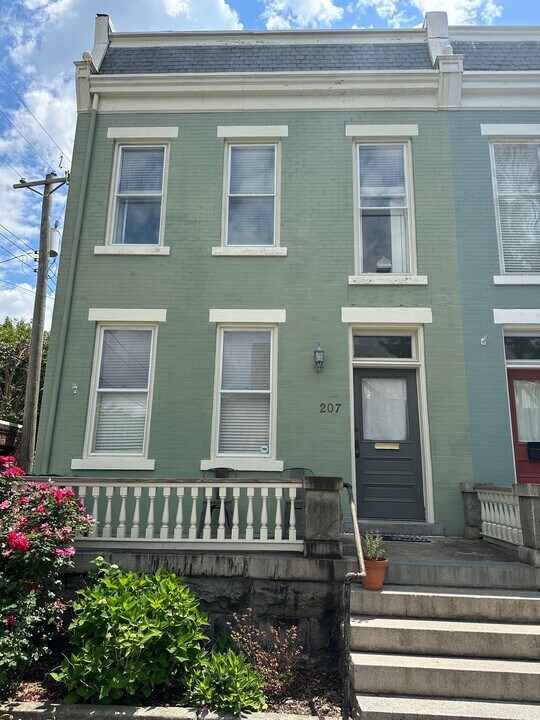207 N Stafford Ave, Unit 1 in Richmond, VA - Building Photo