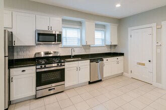 58 Saunders St in Boston, MA - Building Photo - Building Photo