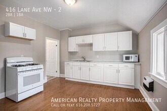 416 Lane Ave NW in Grand Rapids, MI - Building Photo - Building Photo