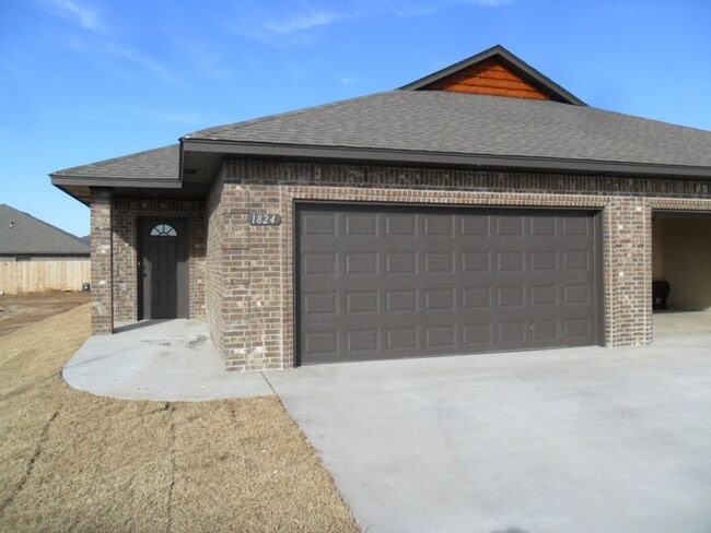property at 1822 Cypress Ln