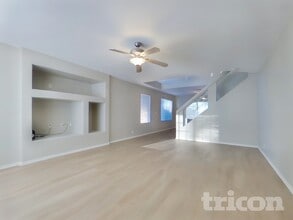 1388 S Portland Ave in Gilbert, AZ - Building Photo - Building Photo