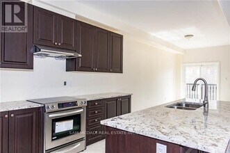 26 Montpelier St in Brampton, ON - Building Photo - Building Photo