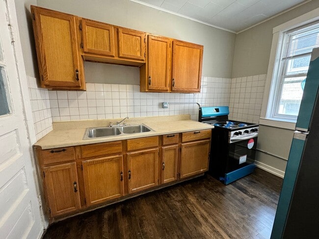 4908 N Saint Louis Ave, Unit 1N