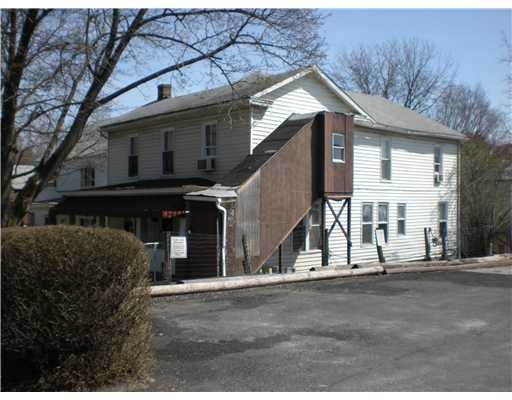 131 Arch Ave in Greensburg, PA - Building Photo - Building Photo