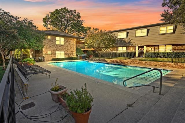 property at 7925 Royal Ln