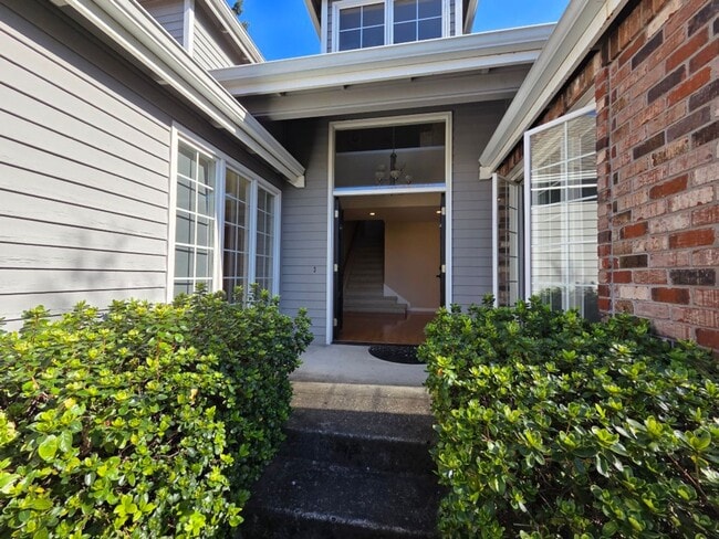 6333 138th Pl SE in Bellevue, WA - Building Photo - Building Photo