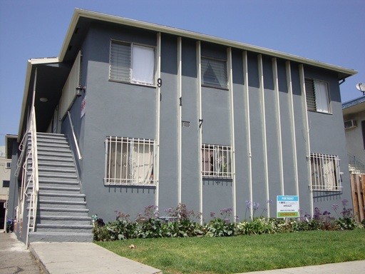 917 N Hudson Ave, Unit 7 in Los Angeles, CA - Building Photo - Building Photo