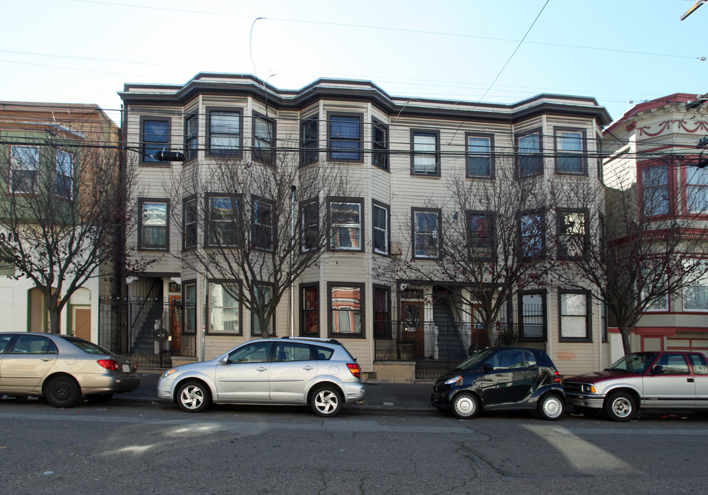 2713-2729 22nd St in San Francisco, CA - Building Photo