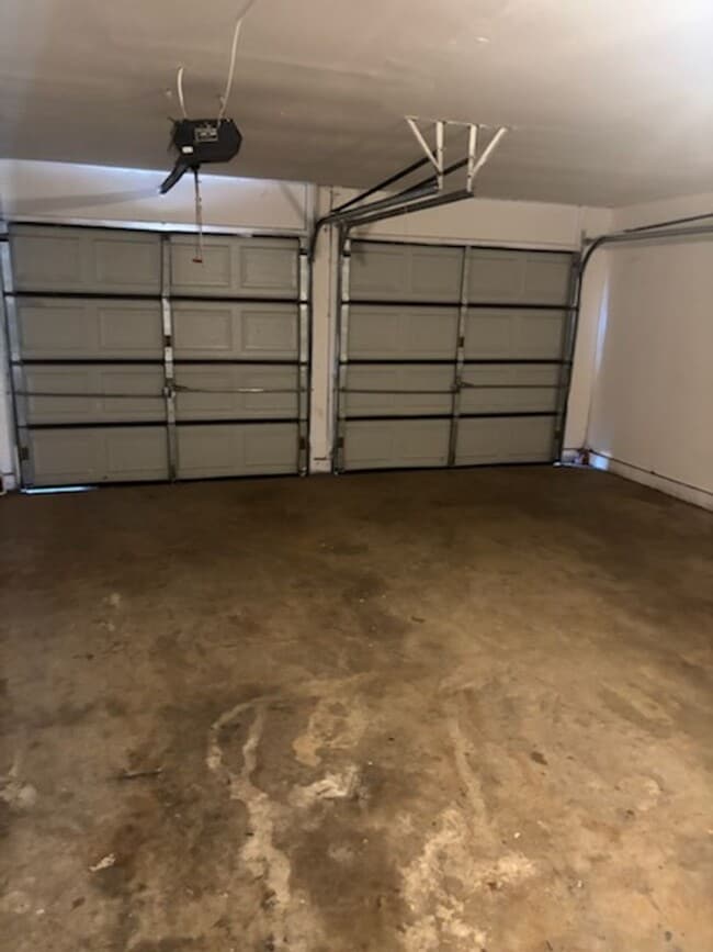 2206 NW Austin Dr in Lawton, OK - Building Photo - Building Photo