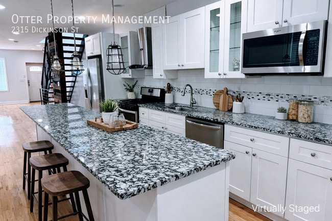 2315 Dickinson St in Philadelphia, PA - Building Photo - Building Photo