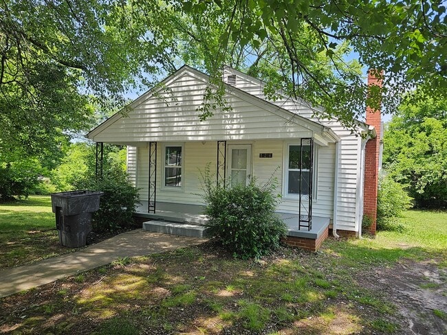 property at 526 Flint Ave