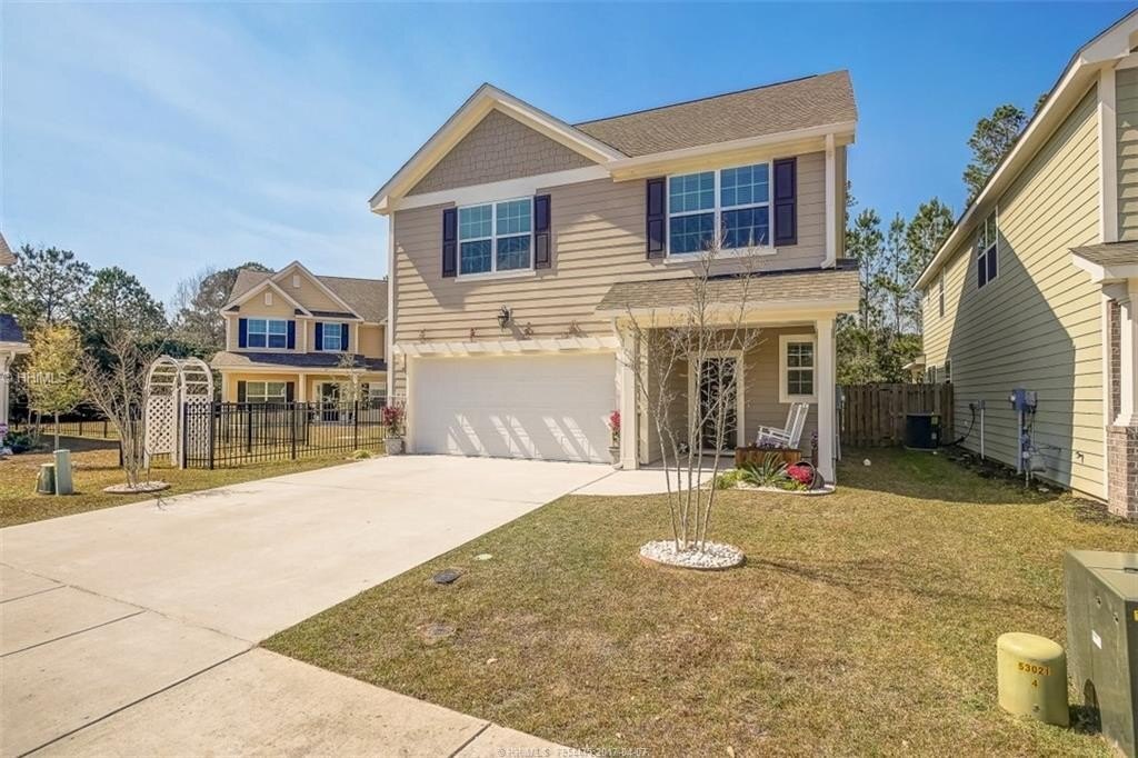 14 Clayton Ct in Bluffton, SC - Building Photo