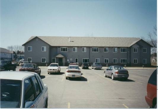 South Briar Apartments in Brookings, SD - Building Photo