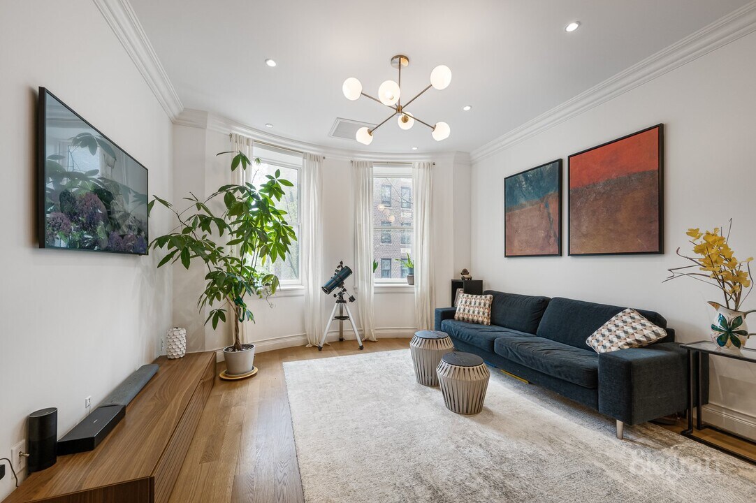 539 4th St, Unit APT 2L in Brooklyn, NY - Building Photo