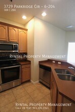 3729 Parkridge Cir in Sarasota, FL - Building Photo - Building Photo