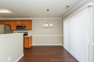 3825 Broadwater Ct in Gastonia, NC - Building Photo - Building Photo