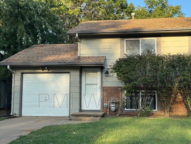 721 N Dougherty Ave in Wichita, KS - Building Photo - Building Photo