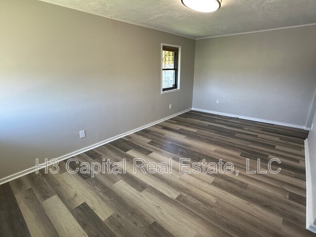 211 Niagara St in East Alton, IL - Building Photo - Building Photo