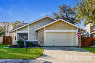 9302 Points Edge in San Antonio, TX - Building Photo