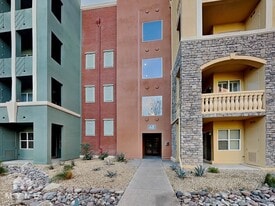 68 E Serene Ave, Unit 216 in Las Vegas, NV - Building Photo