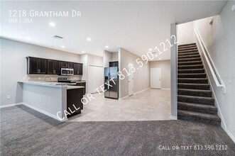 1218 Grantham Dr in Sarasota, FL - Building Photo - Building Photo