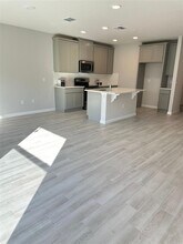 4998 Rain Shadow Dr in St. Cloud, FL - Building Photo - Building Photo