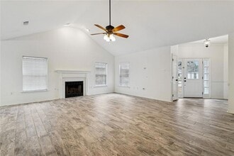 405 Bon Temps Roule in Mandeville, LA - Building Photo - Building Photo