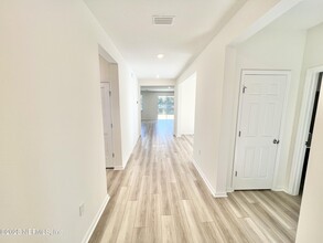 12859 Logans Walk Ln in Jacksonville, FL - Building Photo - Building Photo