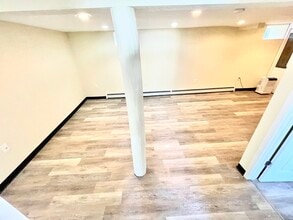 129 Highland Ave in Waterbury, CT - Building Photo - Building Photo