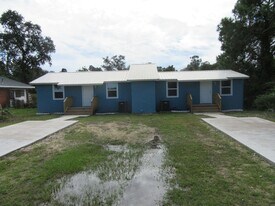 9823 Clarence St in Panama City Beach, FL - Building Photo