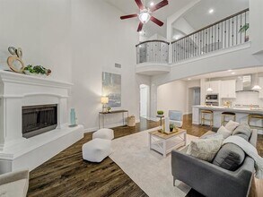 413 Winehart St in Lewisville, TX - Building Photo - Building Photo