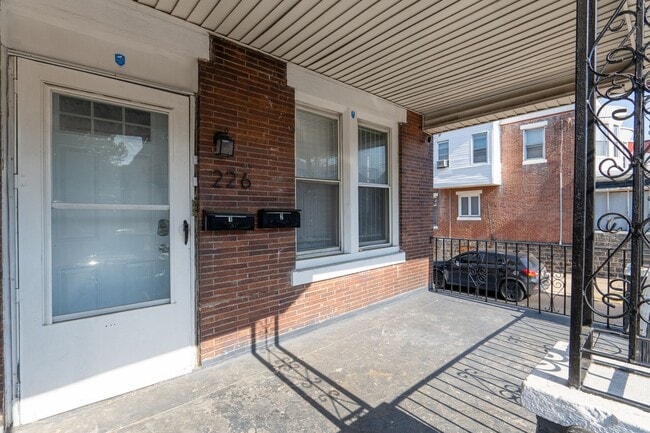 226 N 60th St in Philadelphia, PA - Building Photo - Building Photo