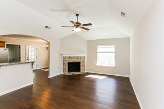 9460 Eckley Pl in Cordova, TN - Building Photo - Building Photo