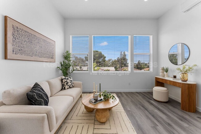 5256 Adams Ave in San Diego, CA - Building Photo - Building Photo