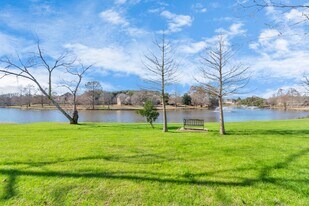 4144 Greystone Way in Sugar Land, TX - Building Photo