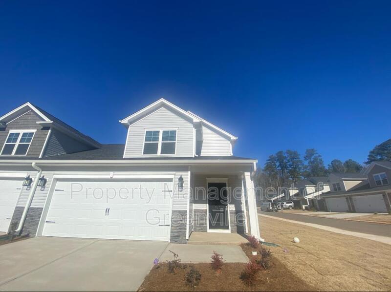 541 Winding Meadow Ln in Mauldin, SC - Building Photo