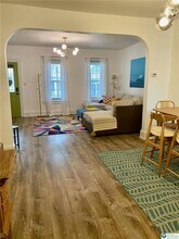 37 E Evergreen St in Nazareth, PA - Building Photo - Building Photo