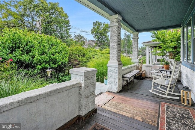 property at 25 E Germantown Pike