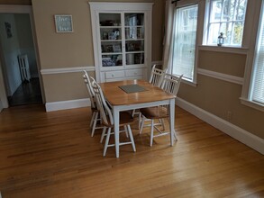12 Westbourne Rd, Unit 1 in Newton, MA - Building Photo - Building Photo