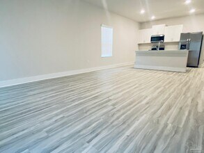 9908 Starling Dr in Pensacola, FL - Building Photo - Building Photo