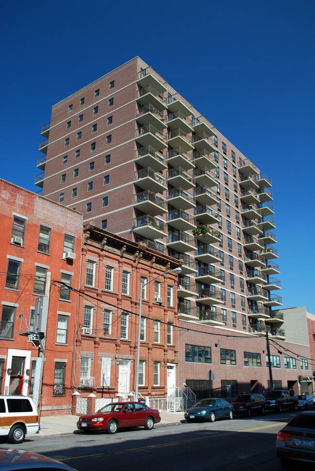 880 Bergen Street in Brooklyn, NY - Building Photo - Building Photo