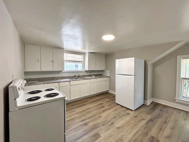 property at 1334 Peck St